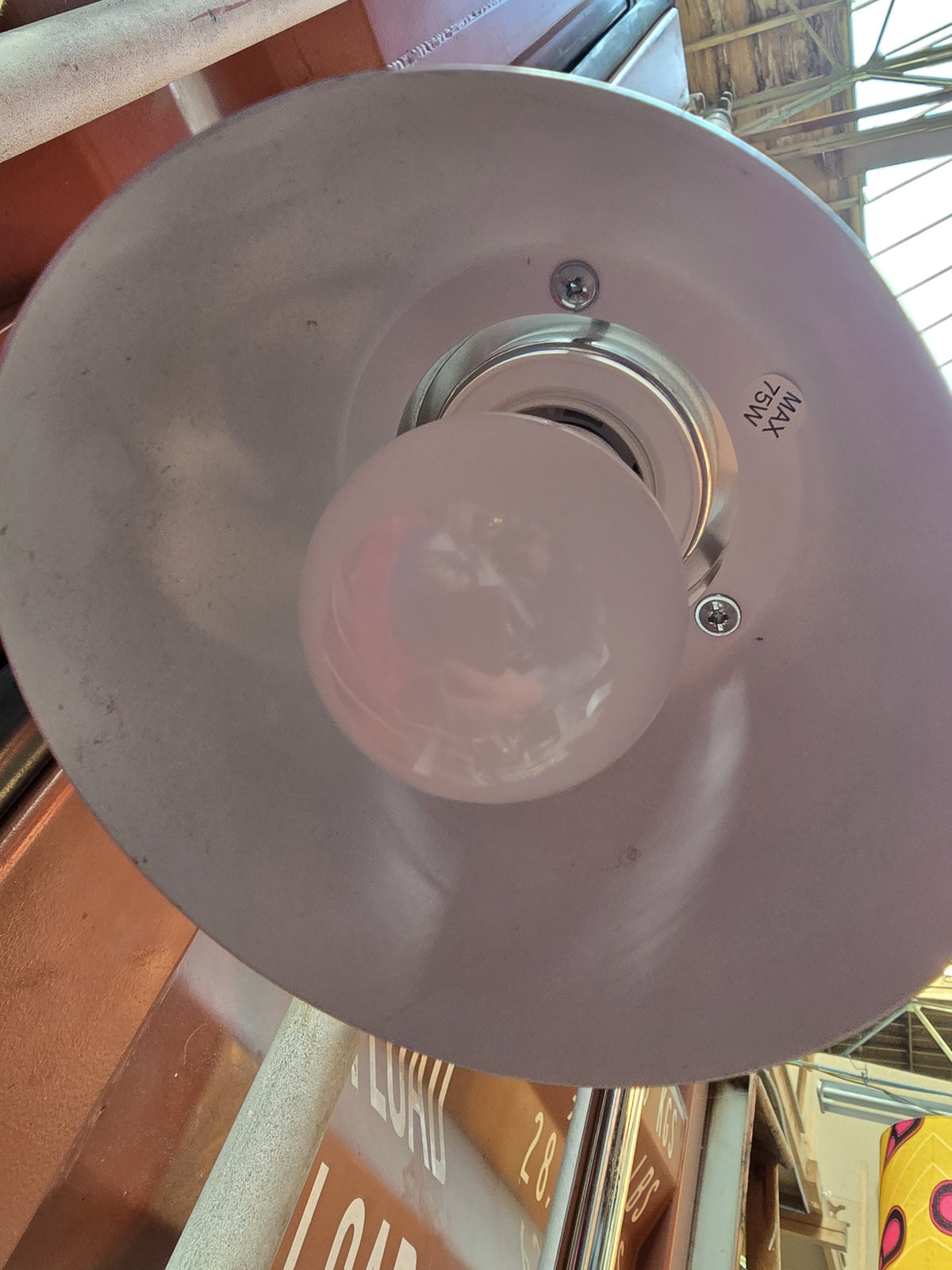 brugte-metalgulvlampe-i-sølv-2