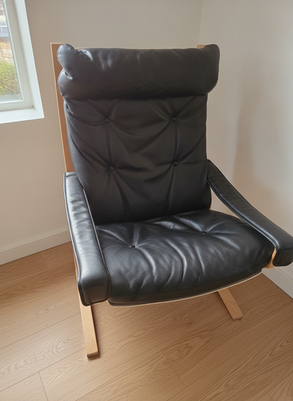 Ingmar Relling Black Leather Armchair