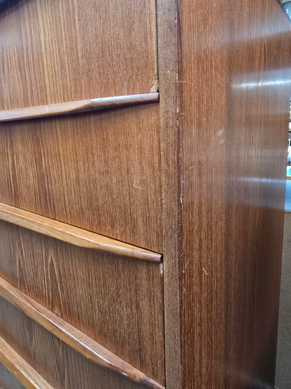 Vintage teak kommode