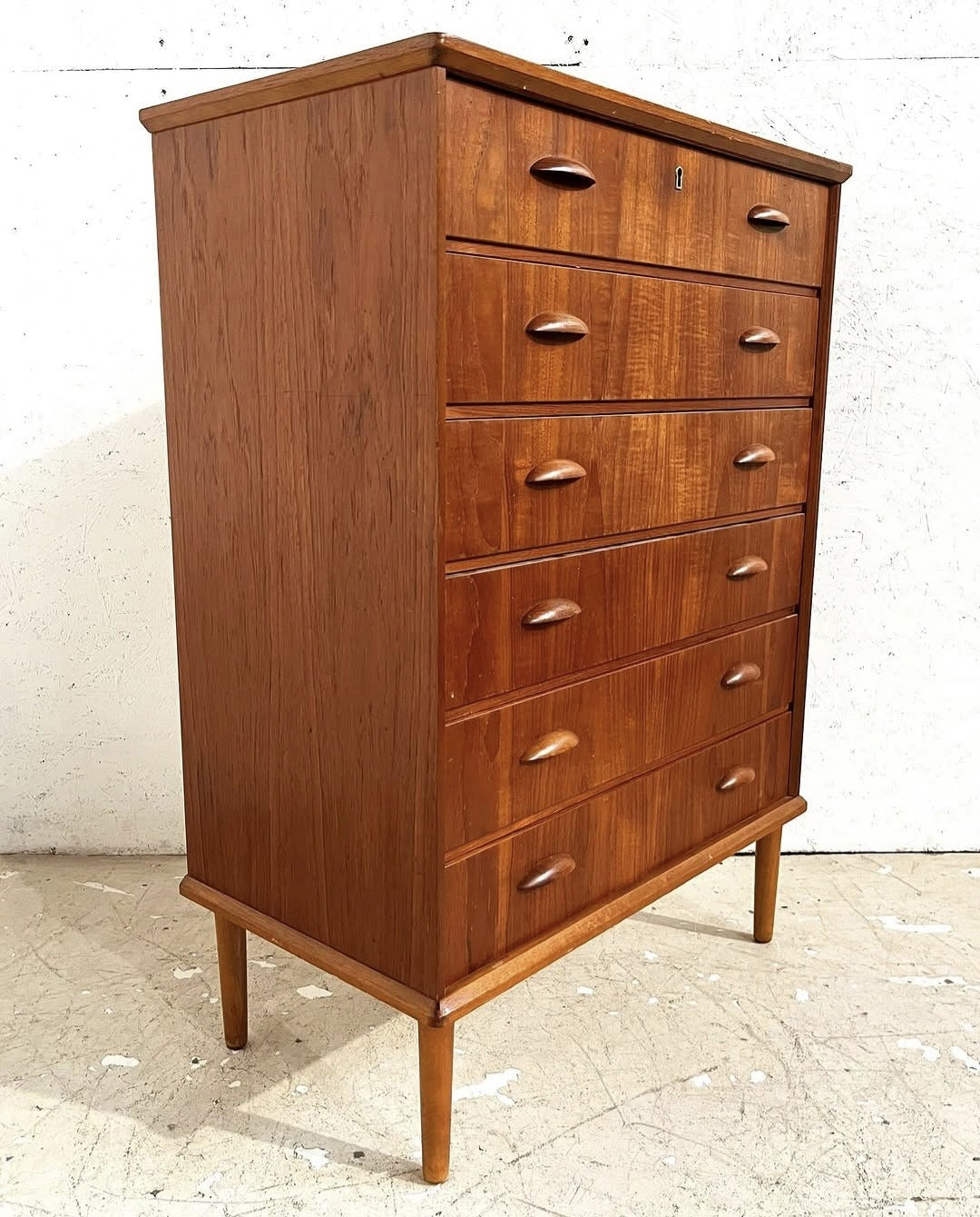 Teakwood Chest of Drawers, 6 Drawers