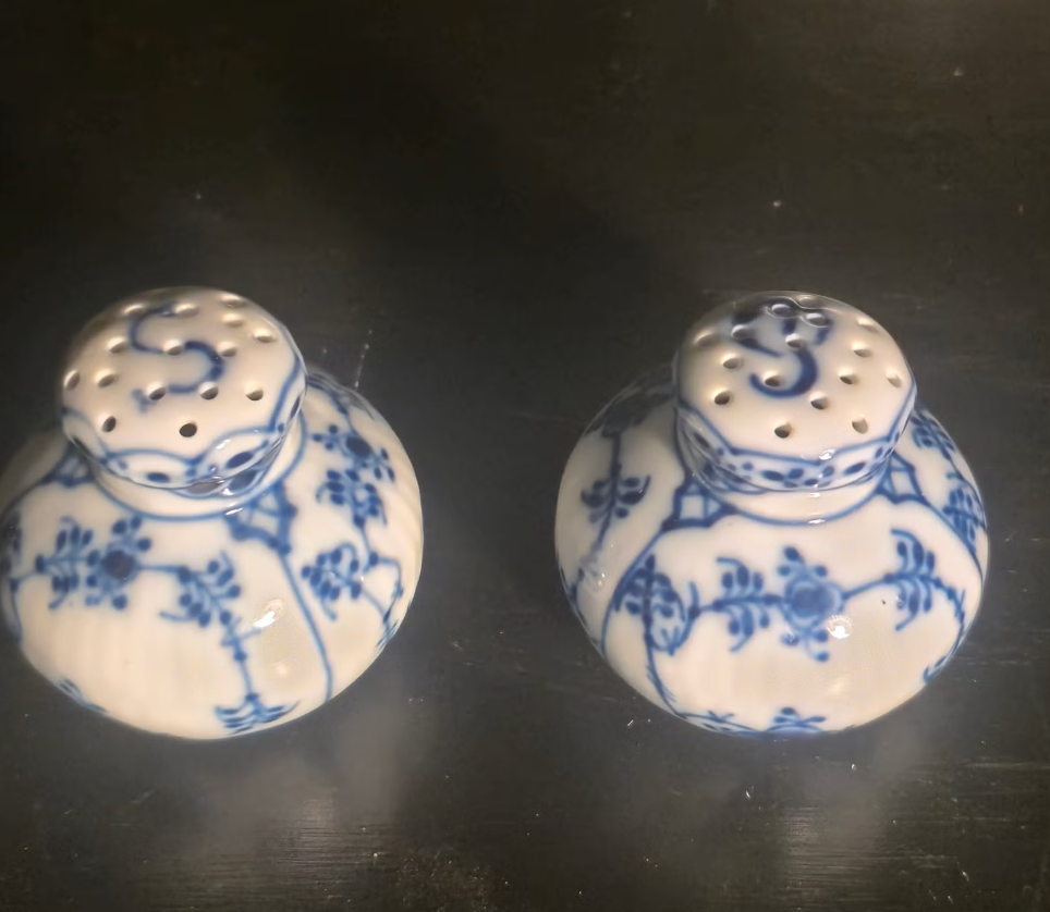 Royal Copenhagen Musselmalet Salt and Pepper set of 2