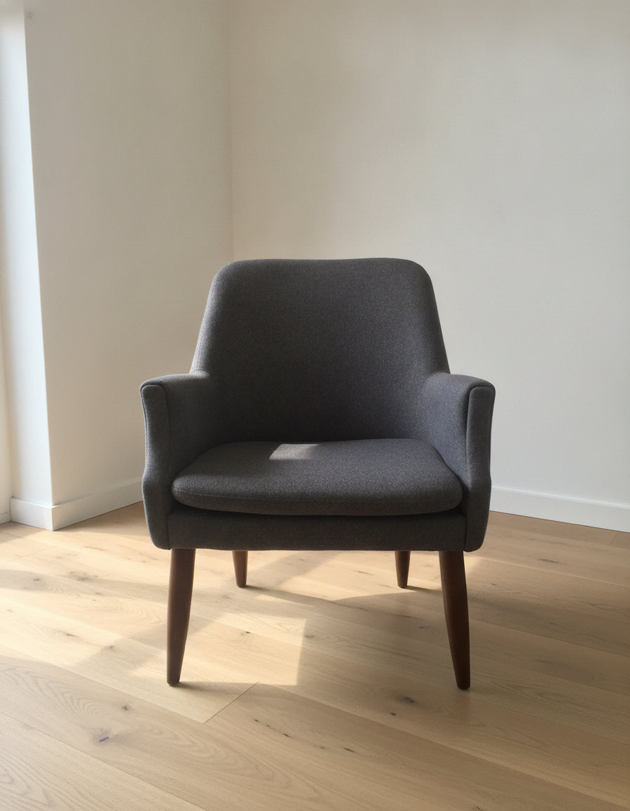Woolen Armchair
