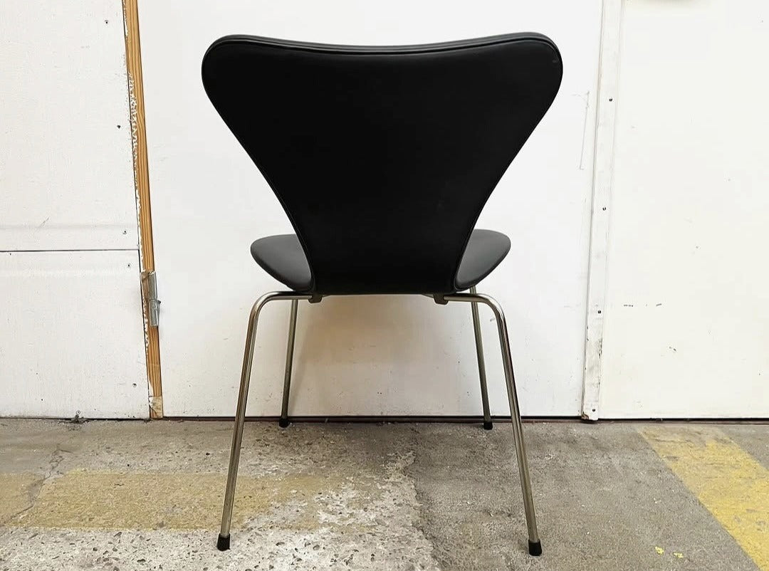 4 Arne Jacobsen stole 7er