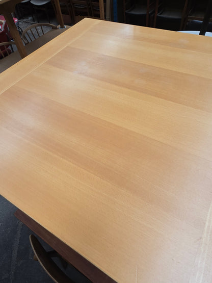 Extendable Wooden Dining Table