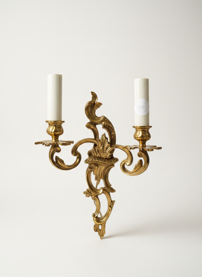 Antique Wall Lamp with Two Bulbs