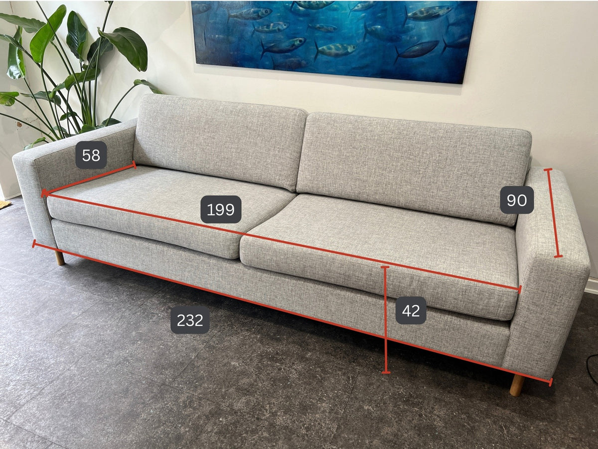 brugte-bolia-sofa-3-personers-lysegrå-1