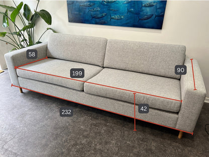 brugte-bolia-sofa-3-personers-lysegrå-1