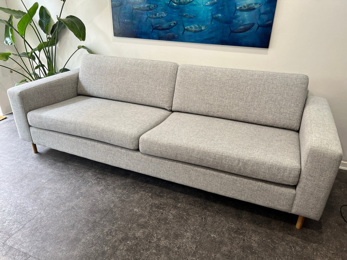 brugte-bolia-sofa-3-personers-lysegrå-2