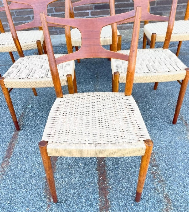 brugte-kurt-østervig-spisebordsstole-i-eg-og-teak-6-stk-1