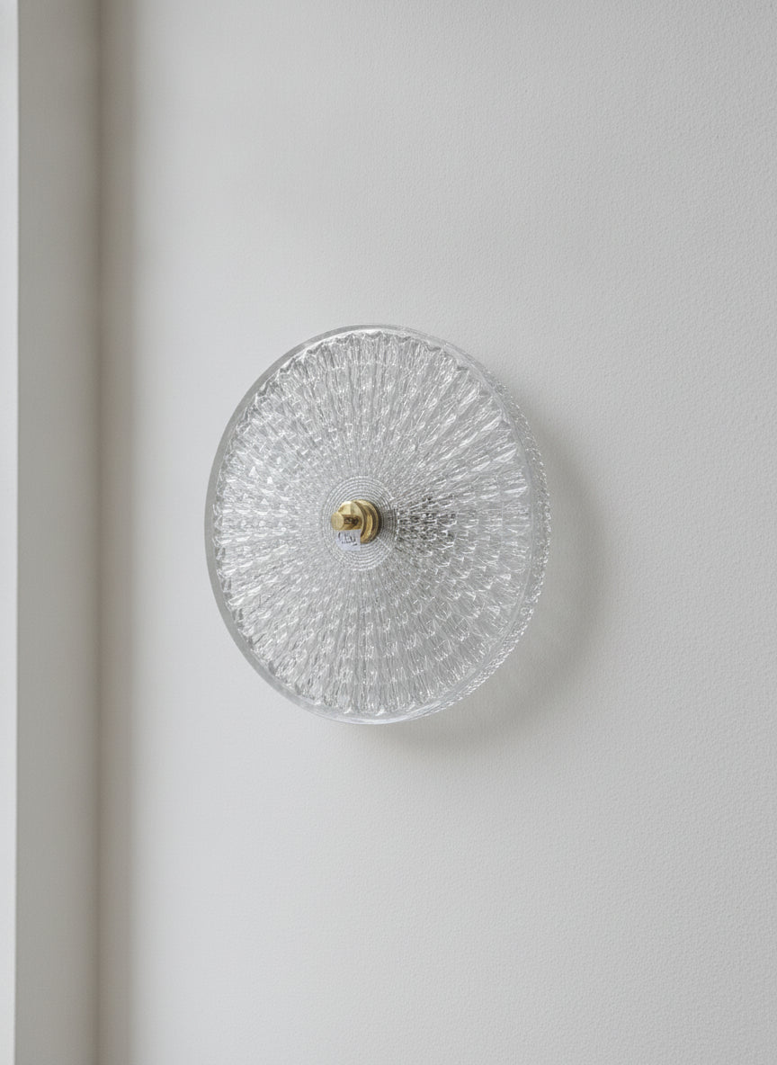 brugte-loftlampe-i-klar-glas-og-messing