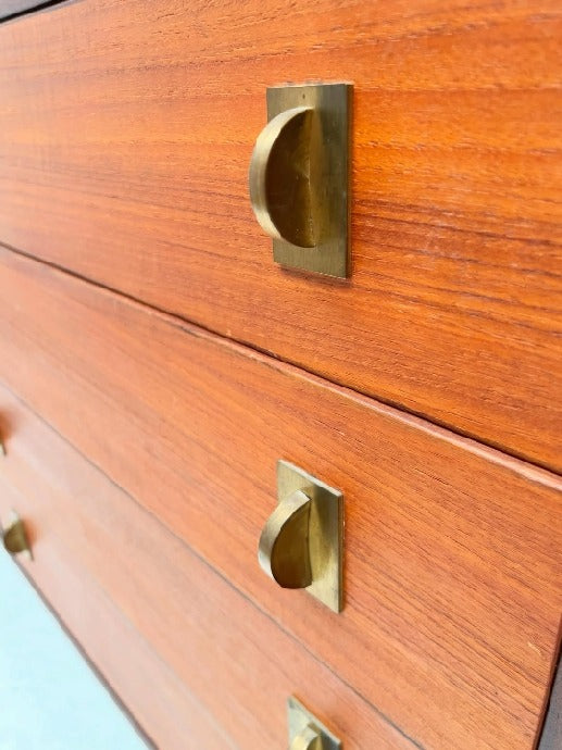 brugte-peter-løvig-reolskab-i-teak-9