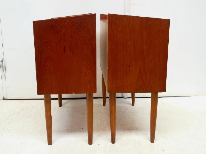 brugte-teak-sengeborde-sæt-af-2-3