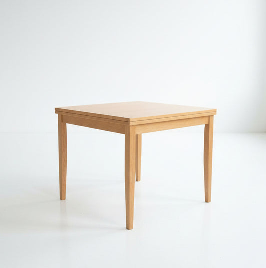 Extendable Wooden Dining Table