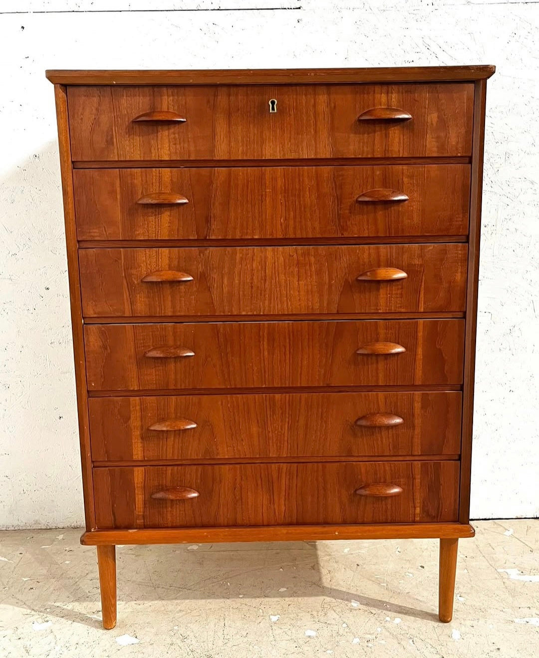 Teakwood Chest of Drawers, 6 Drawers